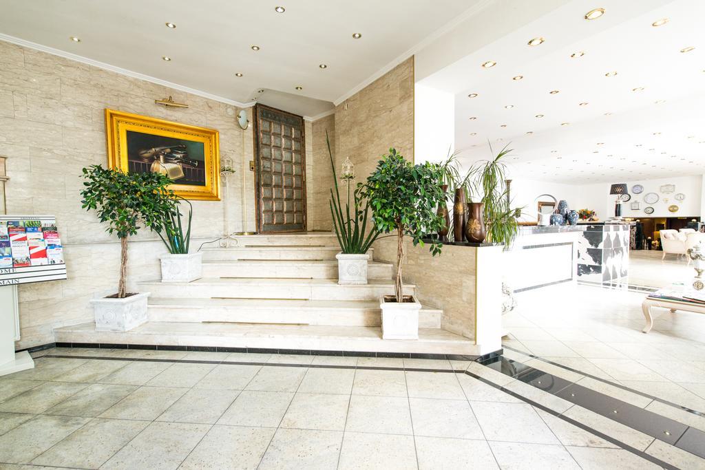 Ravel International Offenbach am Main Exterior foto
